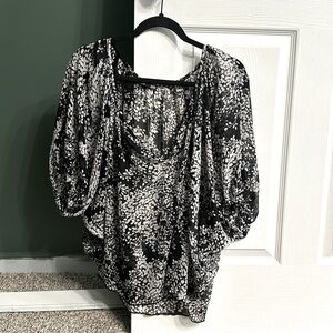 Express Butterfly Top